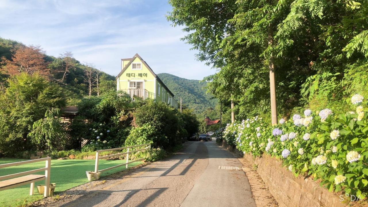 Geoje Cablecar Pension المظهر الخارجي الصورة